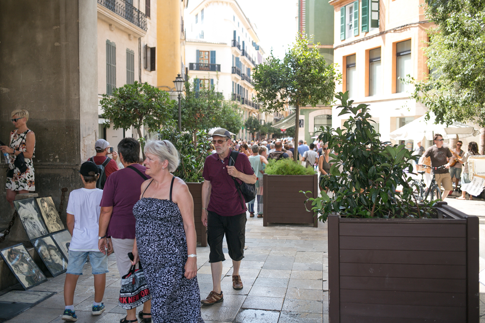 Barreras de hormigón y jardineras en las ciudades para reforzar la seguridad 13 Palma y Turistas 102