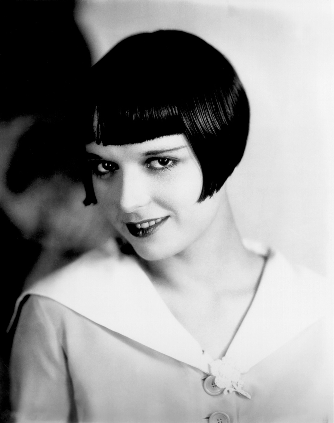 Beveled o Layered Bob ¿Con cuál te quedas? 14 Louise Brooks la pionera entre las celebrities