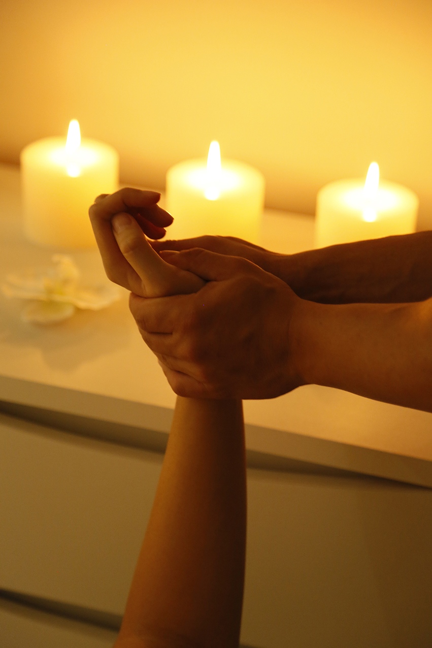 Beneficios de los aceites esenciales en la piel 7 Cabina Wherteimar 5
