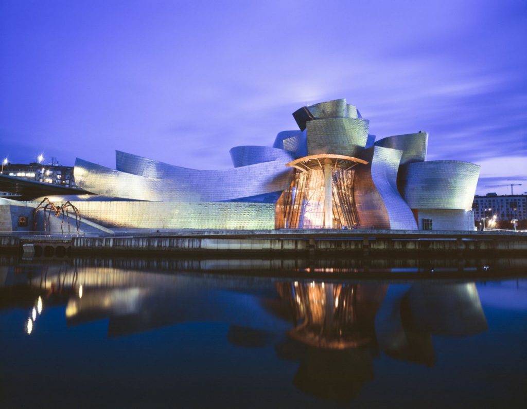 Viajar por amor al arte: los cinco museos imprescindibles de España 2 Guggenheim