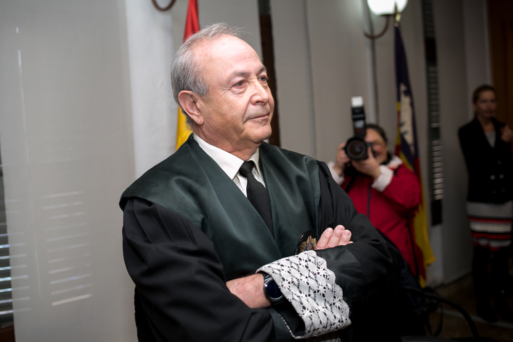 Pasamos con el juez Castro su último día en el juzgado 6 Castro 125