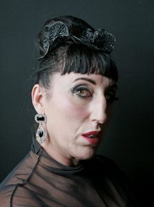 Conde Duque acoge la muestra de fotos ‘La generación del 87. Orígenes y destinos, 1987/2017’ 1 ROSSY 2017 MASTER 748x1000