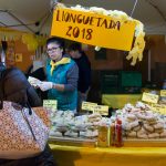 La “llonguetada” da inicio a las fiestas en la calle de Sant Sebastià 2 llonguetada 005