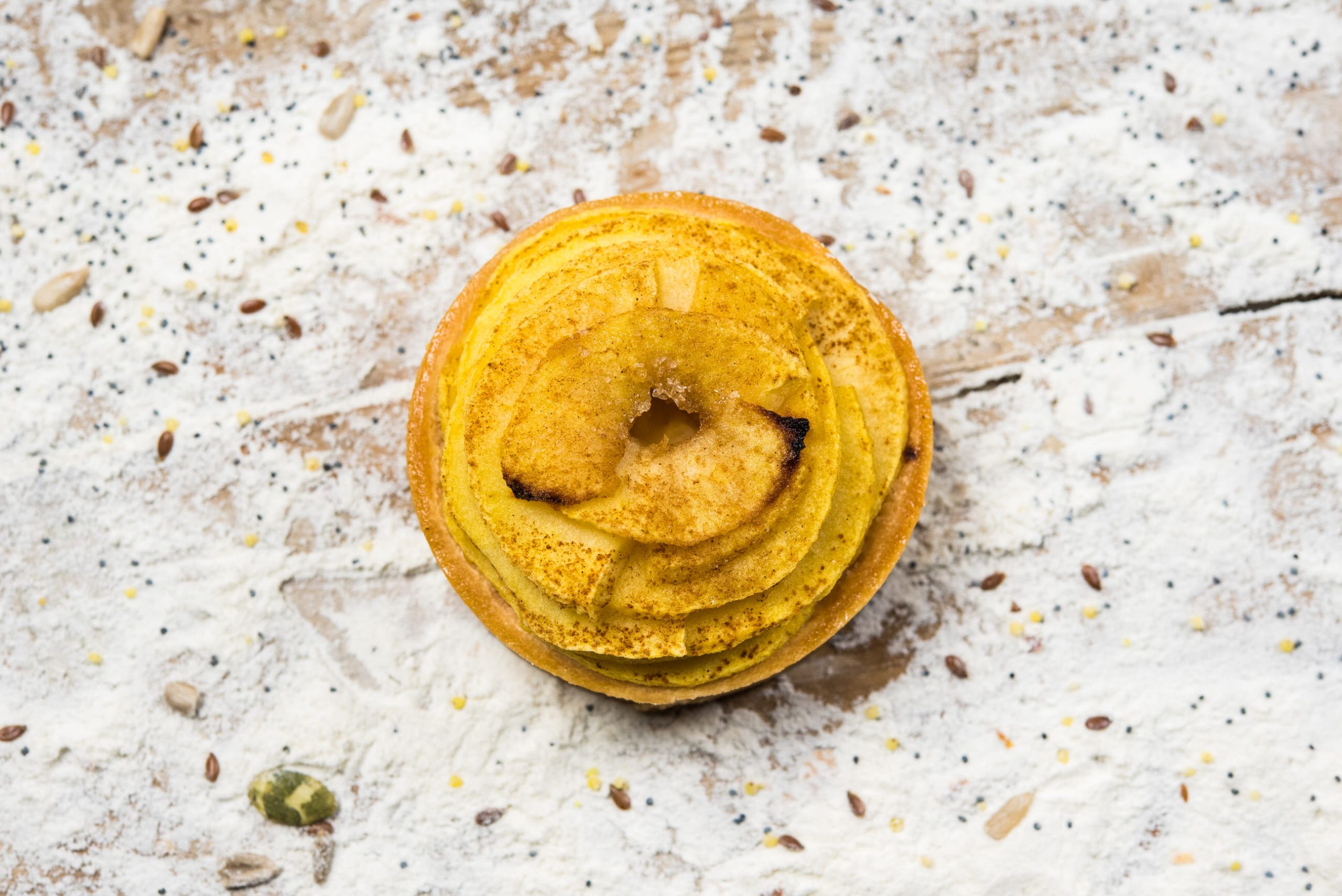 Tartaleta de manzana de Levaduramadre 2 scaled