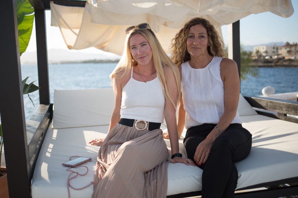 Mercedes Puro Beach 5