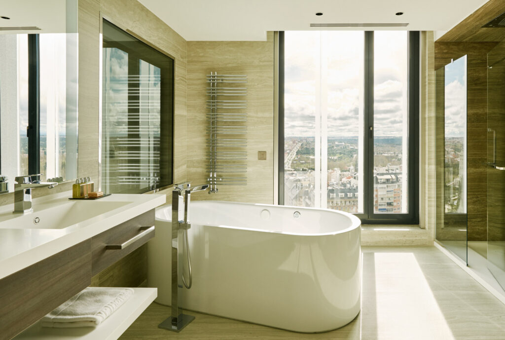 VP Plaza Espana Design 105