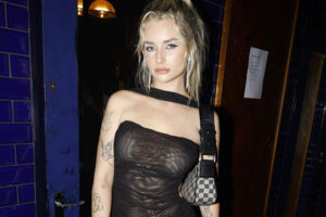 Lottie Moss 3