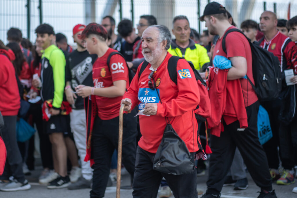 Mallorquinistas se van a la final de Copa en Barco 76