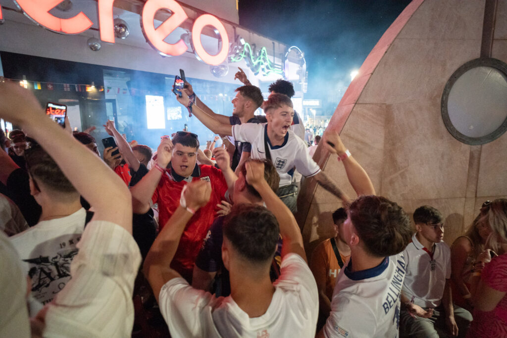 Partido Eurocopa Inglaterra Magaluf 475