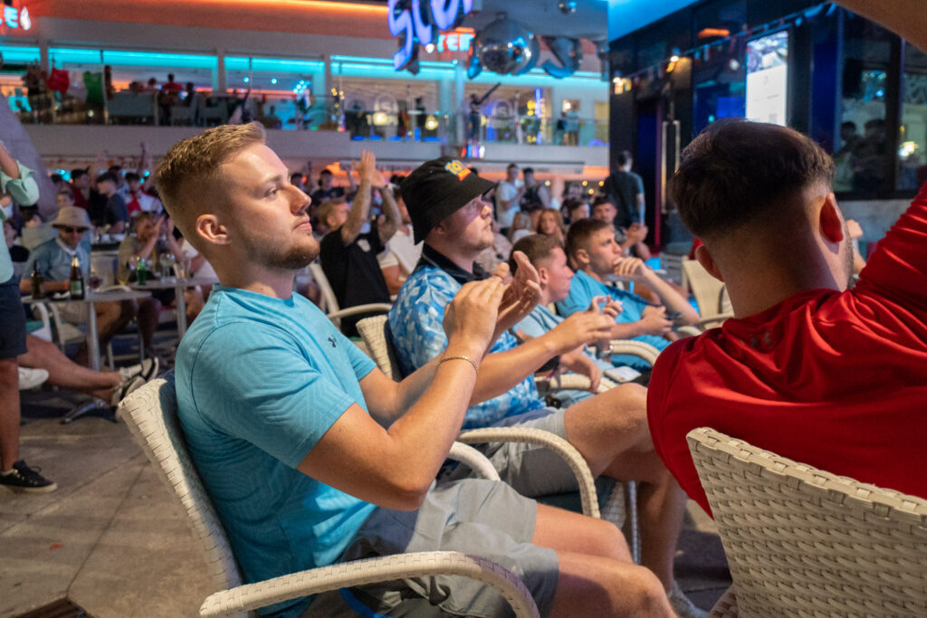 Partido Eurocopa Inglaterra Magaluf 460