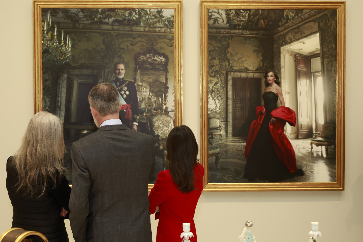 Los Reyes Se Reencuentran Con Annie Leibovitz Para Ver Sus Retratos Por Los Reyes Se Reencuentran Con Annie Leibovitz Para Ver Sus Retratos Por