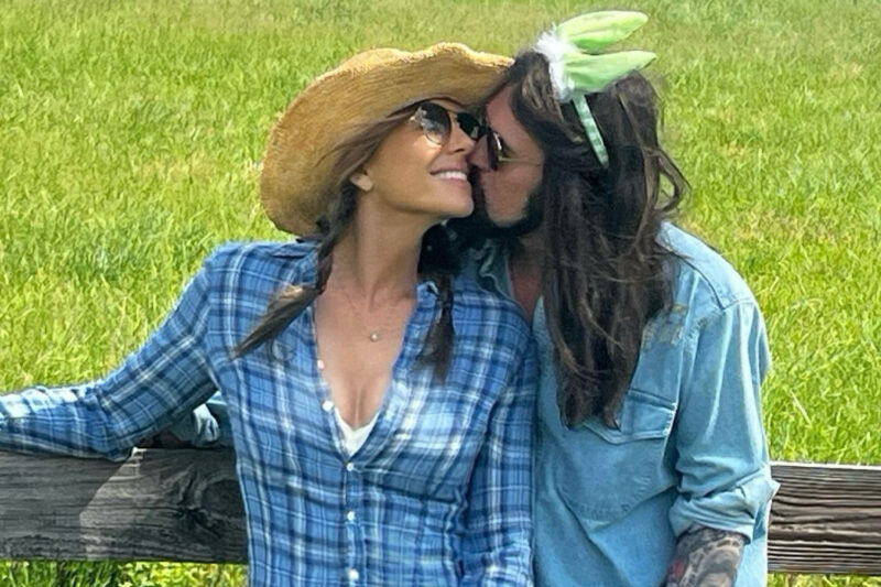Elizabeth Hurley y Billy Ray Cyrus