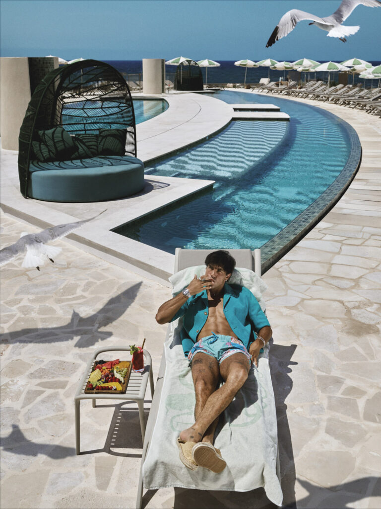 Mens Health Espana Fotografo Felix Valiente piscina Iberostar Selection Es Trenc