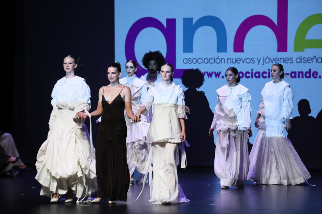 Desfile ANDE Alvaro Maldonado 21