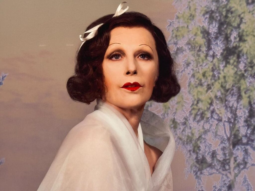 CINDY SHERMAN 4