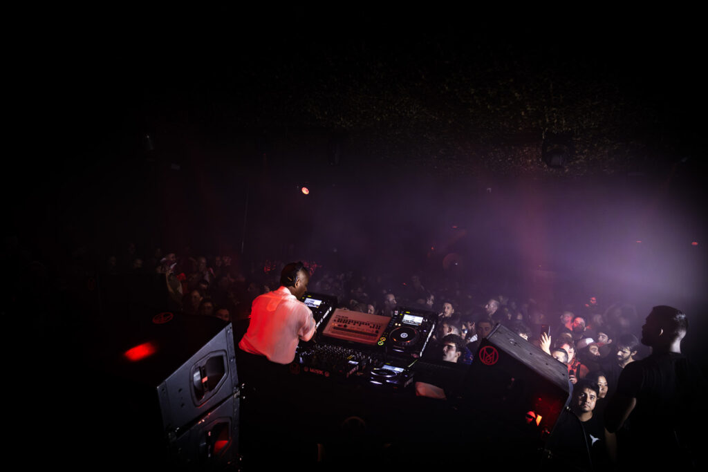 Jeff Mills encendio Mork 1