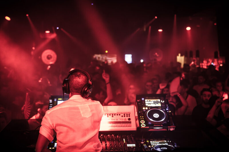 Jeff Mills encendio Mork 4