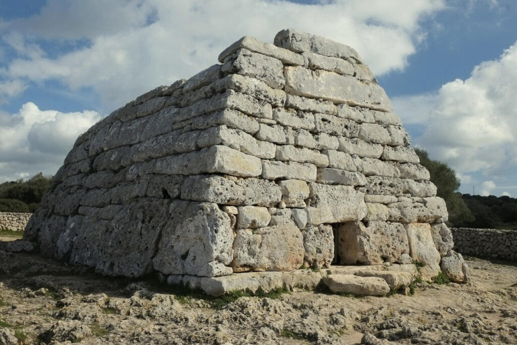 naveta menorca 5