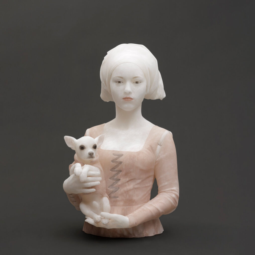 Dama del Chihuahua Gerard Mas 60 x 42 x 39 cm alabastro