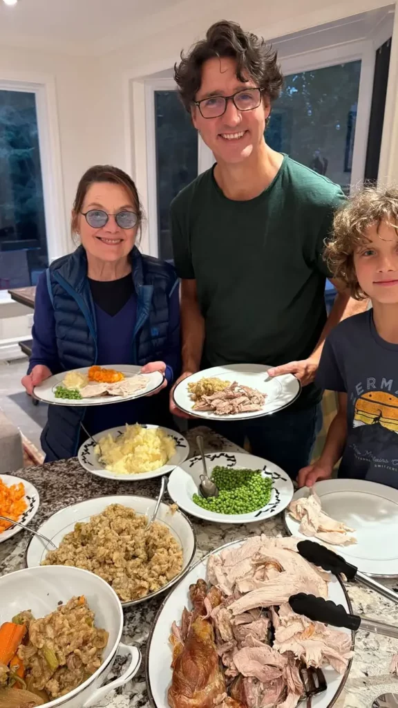 justin trudeaus ex wife posts 113455134.jpg