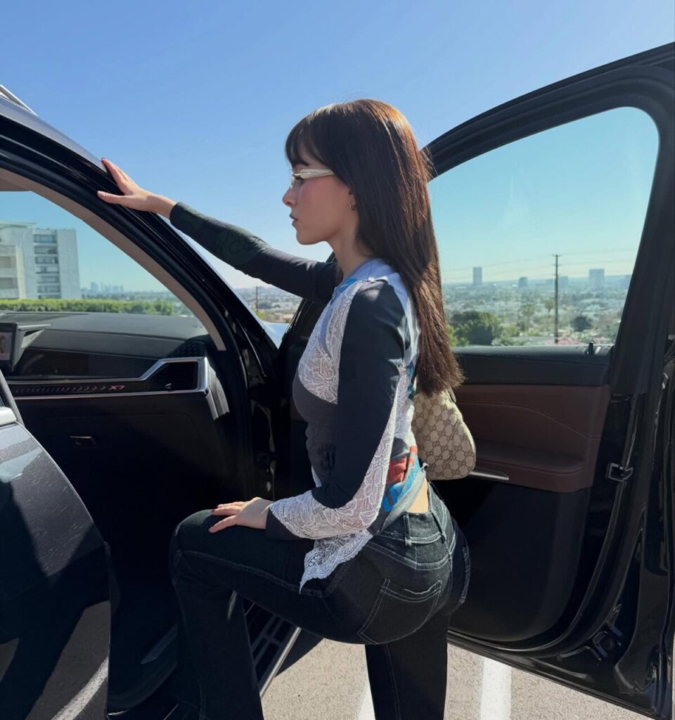 El "efecto Aitana" y los pantalones que juraste quemar 3 Aitana Ocaña luciendo pantalones pirata en Madrid