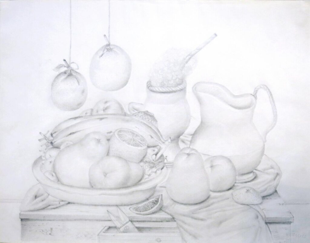 Dibujo en grafito de naturaleza muerta con frutas y jarra