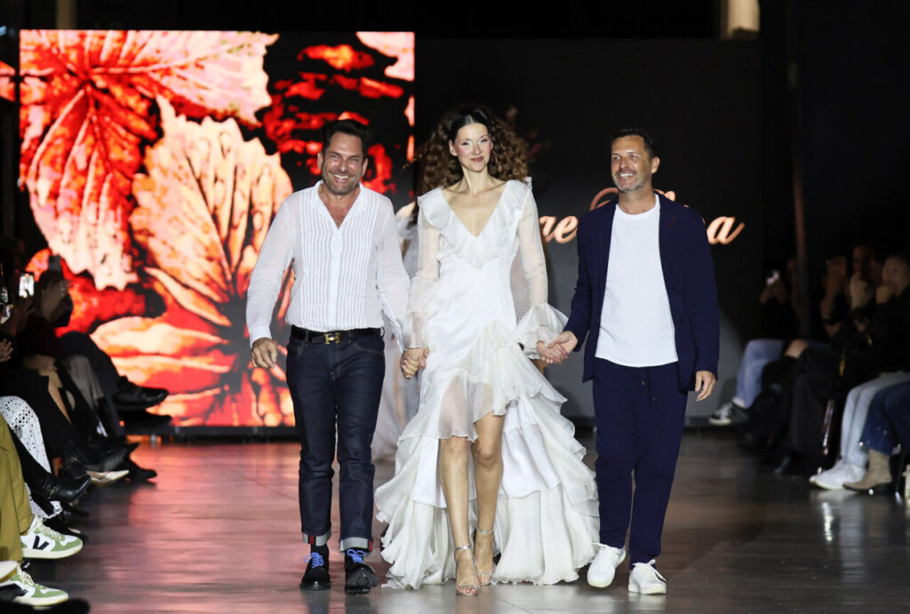 Desfile de moda nupcial en Mallorca Dream Days en Motorworld
