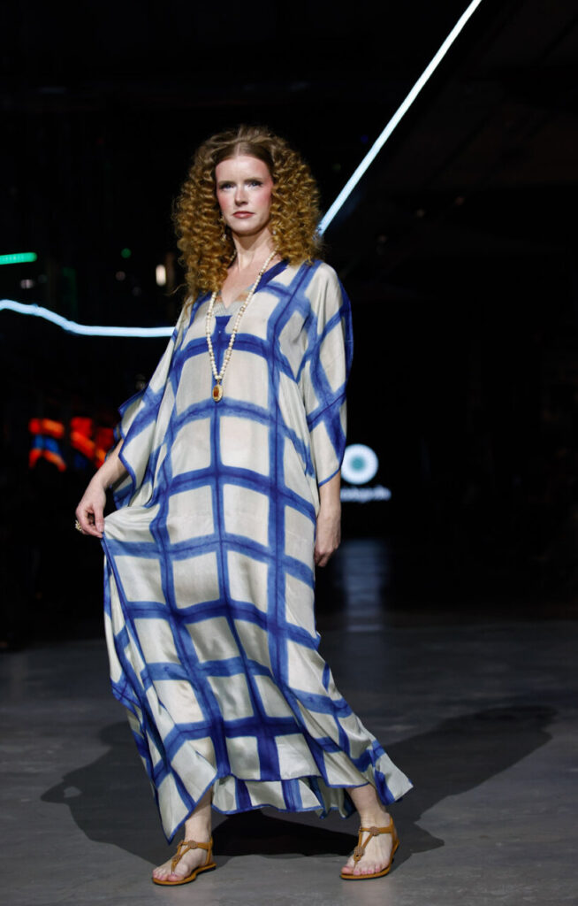 Modelo en pasarela durante el evento Mallorca Dream Days en Motorworld