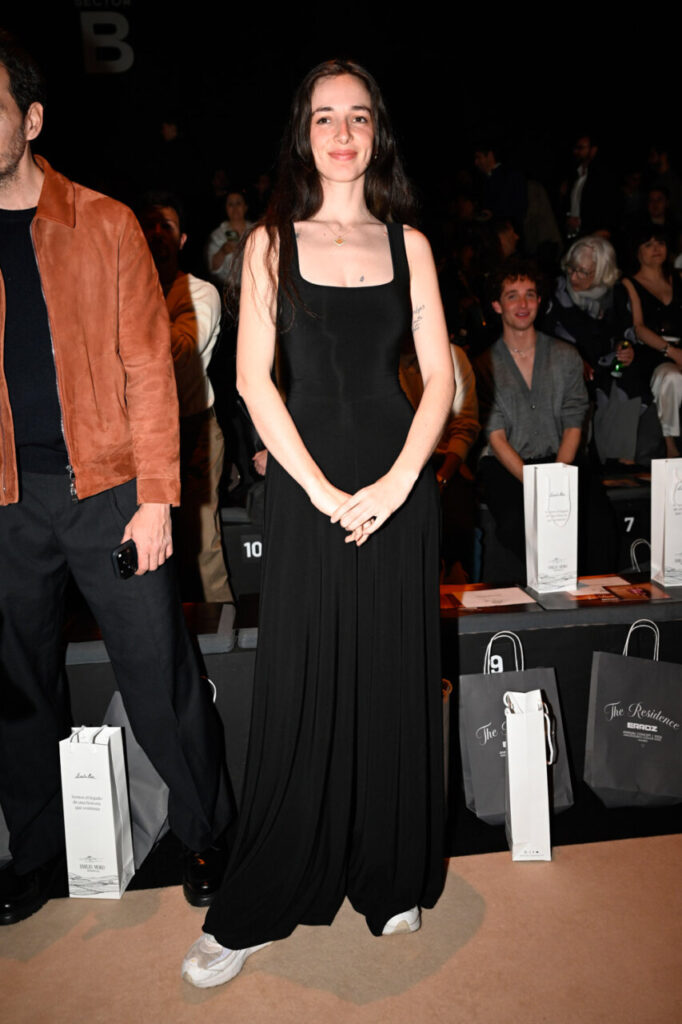 Modelo en el front row del desfile de Pablo Erroz en MBFWM 2026
