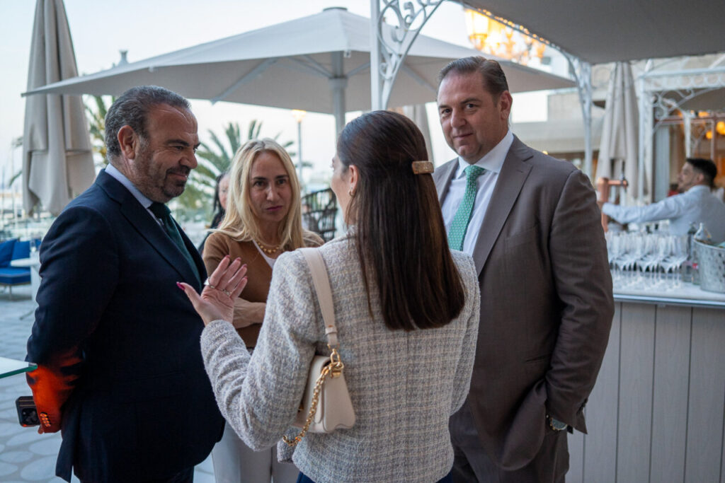 Forbes Baleares: la marca que lleva 108 años contando el poder del dinero llega a las islas 23 Presentación de Forbes Baleares en el Hotel Meliá Victoria con autoridades y empresarios.