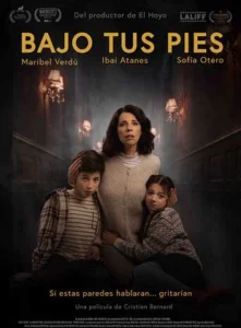 Cartel de la película Bajo tus pies con Maribel Verdú y niños