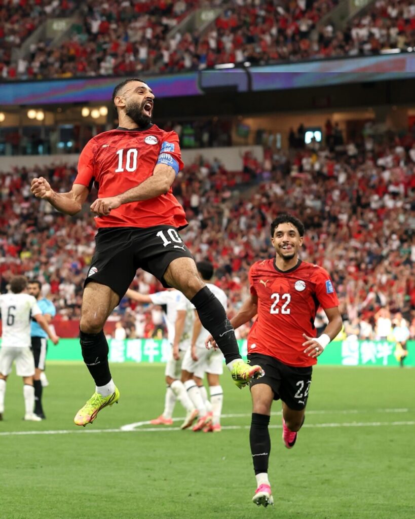 El Mundial 2026 ya tiene su primer rival: el calor, el sarampión y las multitudes sin precedente 1 Jugadores de fútbol celebrando en el Mundial 2026