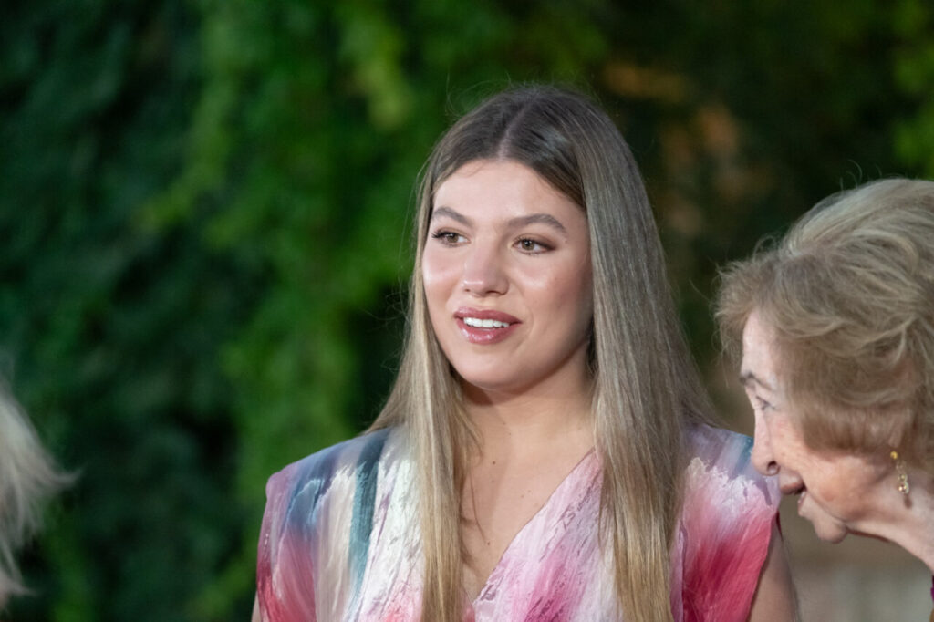 La infanta Sofía durante el encuentro en los jardines de Marivent